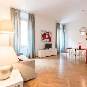  Apartamento Spagna Sistina 143