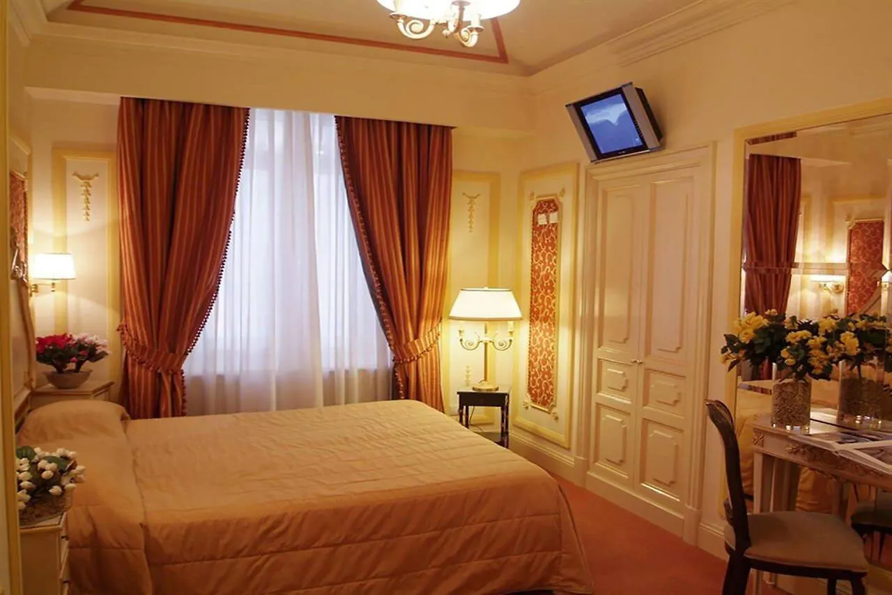 Hotel Champagne Palace Roma