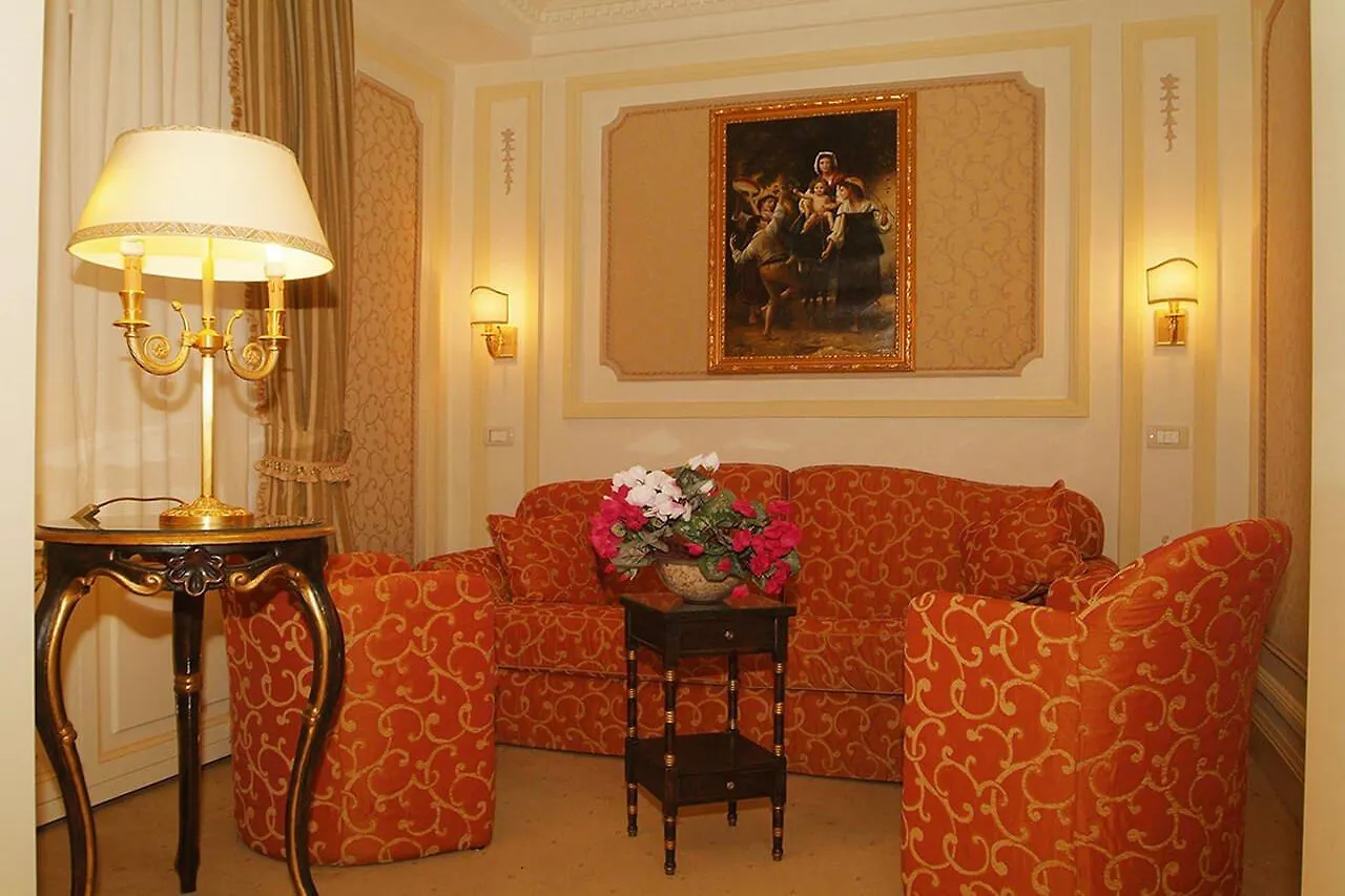 Hotel Champagne Palace Roma 4*,  Itália