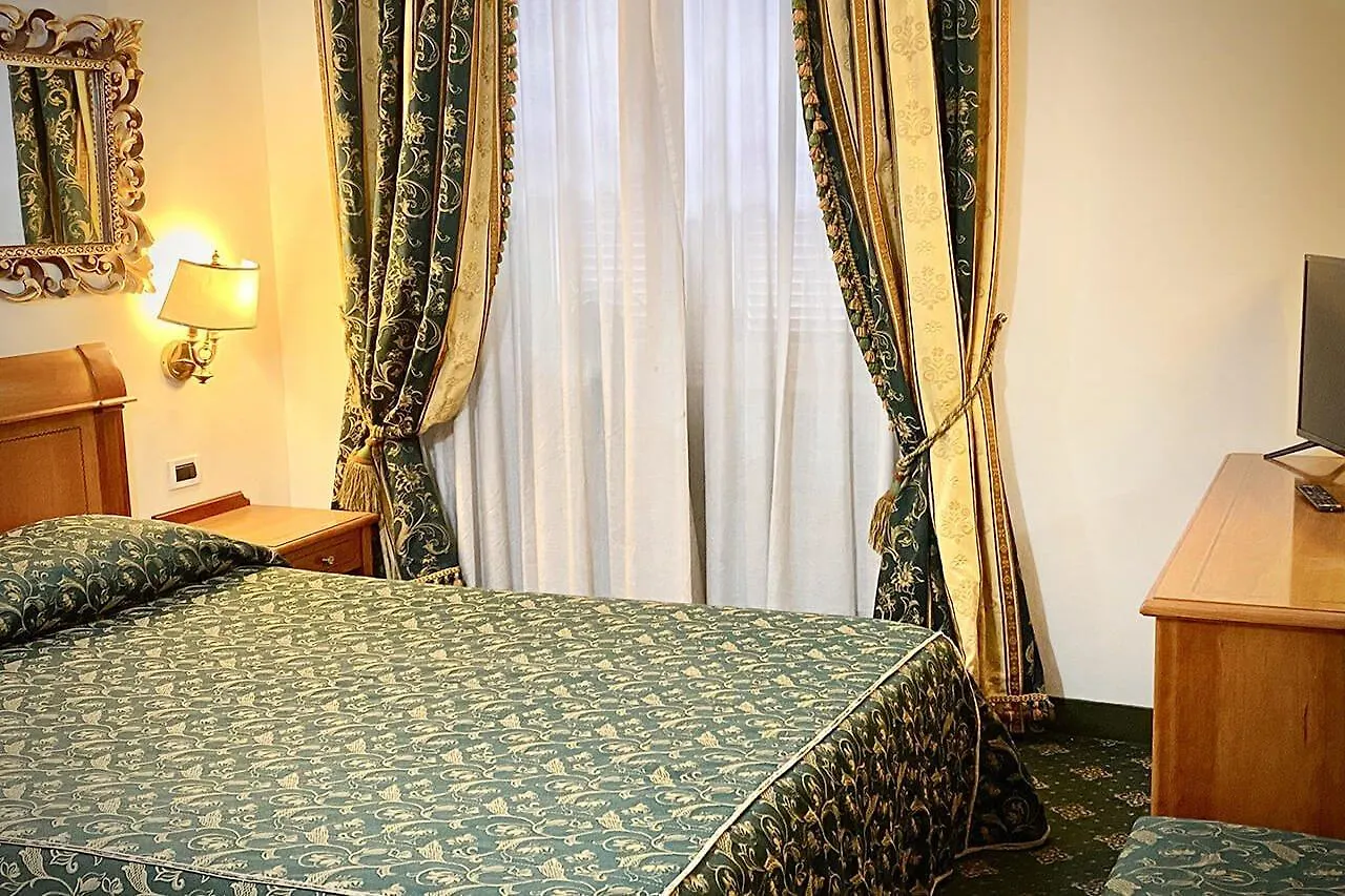 Hotel Champagne Palace Roma Itália